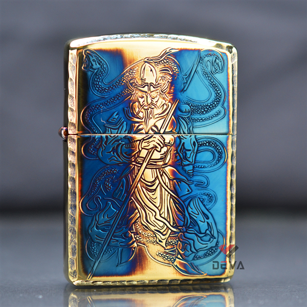 Zippo Armor đồng cháy khắc hình Võ Tướng ZN316