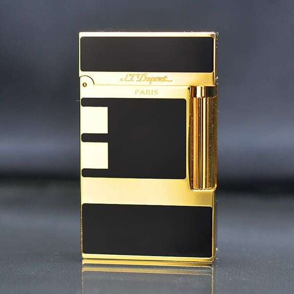 Bật lửa ST Dupont mảng sơn mài đen viền vàng D205