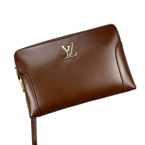 Ví cầm tay da bò LV702