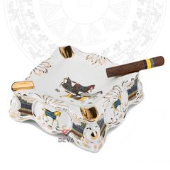 Gạt tàn sứ 4 điếu hoa văn ngựa Lubinski AS 210