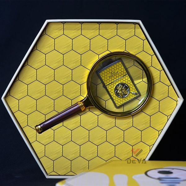 Set Zippo Ốp Emblem Ong Mật Chủ Đề Bee Yourself  ZN383