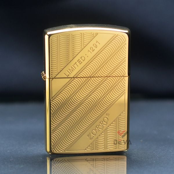 Bật lửa Zorro khắc hoa văn chéo bản giới hạn Z92098