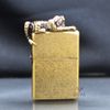 Zippo Giả Cổ Ốp Emblem Hổ Phục ZN138