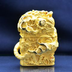 Zippo Bọc Phù Điêu Tượng Rồng Cầm Châu Mạ Vàng ZN180