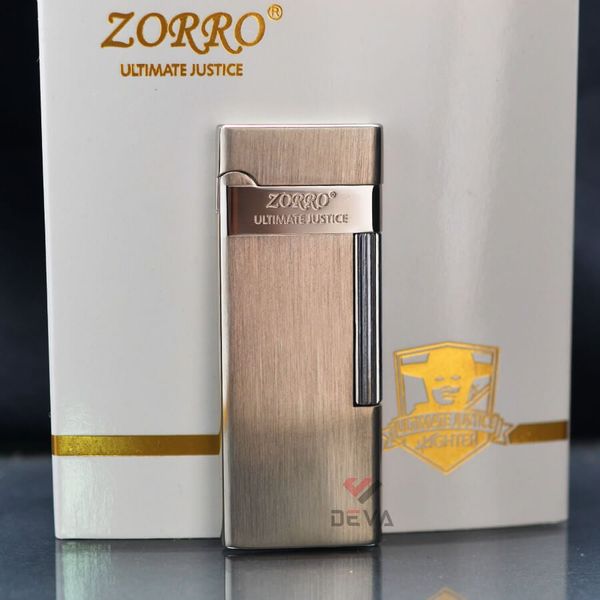 Bật lửa ga đá Zorro siêu mỏng vân xước số giới hạn ZC10