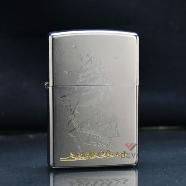 Zippo Mạ Satin Khắc Hình Thuyền Buồm Cổ ZK15