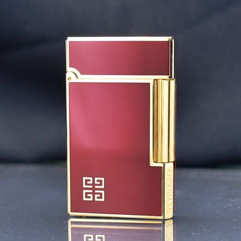 Bật Lửa Givenchy Sơn Mài Đỏ Viền Vàng F03 D119