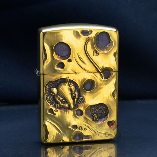 Zippo Amror Khắc Chủ Đề Chuột và Pho Mát Mouse And Cheese ZD75