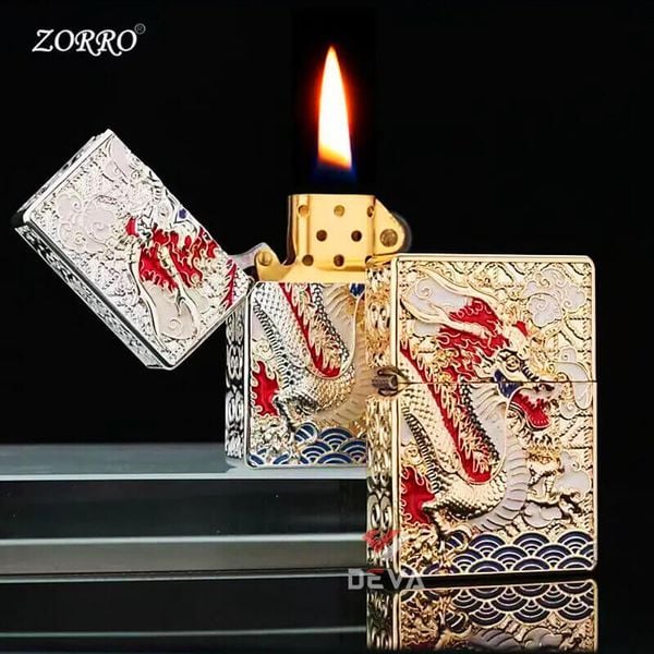 Bật lửa xăng đá Zorro bọc vỏ dày khắc nổi rồng thần Z-KJ1024