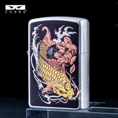 Bật lửa xăng đá Zorro hình cá chép đầm sen bản giới hạn Z2-1117