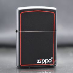 Zippo sơn đen kẻ đỏ ZT55