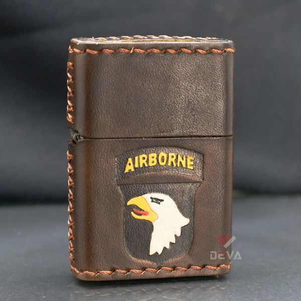 Zippo Bọc Da Khắc Logo Sư Đoàn Không Vận Hoa Kỳ Airborne ZN10