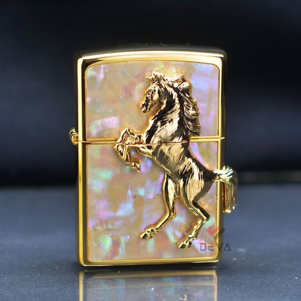 Zippo Khảm Trai Mạ Vàng Ốp Ngựa Nổi 3D ZN16
