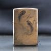 Zippo Tranh Thủy Mặc Cá Chép Vượt Vũ Môn ZK10
