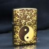 Zippo khắc Chủ Đề Vòng Tròn Bát Quái Âm Dương ZN37