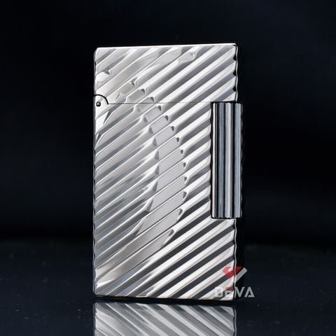 Bật lửa Dupont bạc kẻ chéo lượn sóng chữ D cách điệu D150T