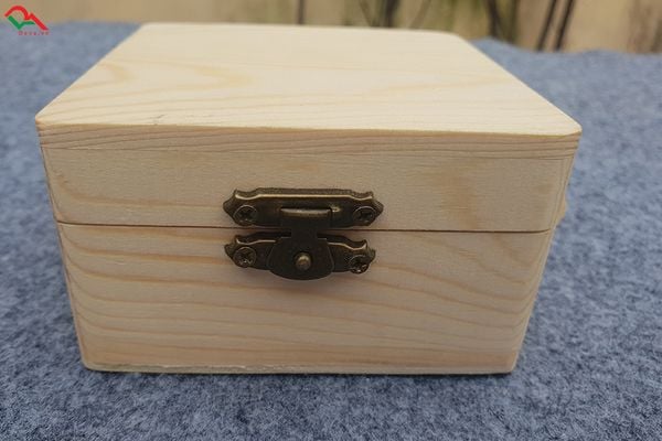 Zippo Đầu Quỷ HELLEBOY ZD29