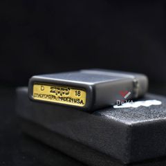 Zippo Slim Sơn Đen Mờ In Logo Hãng ZT15