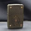 Zippo Bọc Da Khảm Emblem Ổ Khóa Cổ ZN227