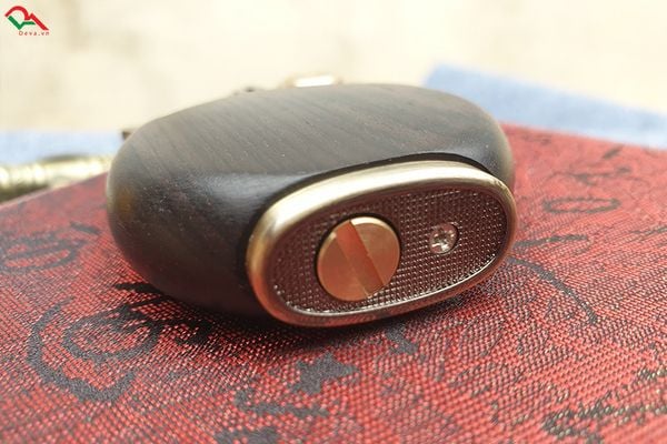 Bật lửa Xăng Đá Cheif CF213