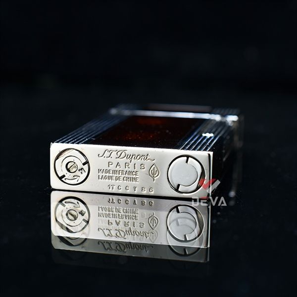 Bật lửa ST Dupont kẻ dọc sơn mài đen D164
