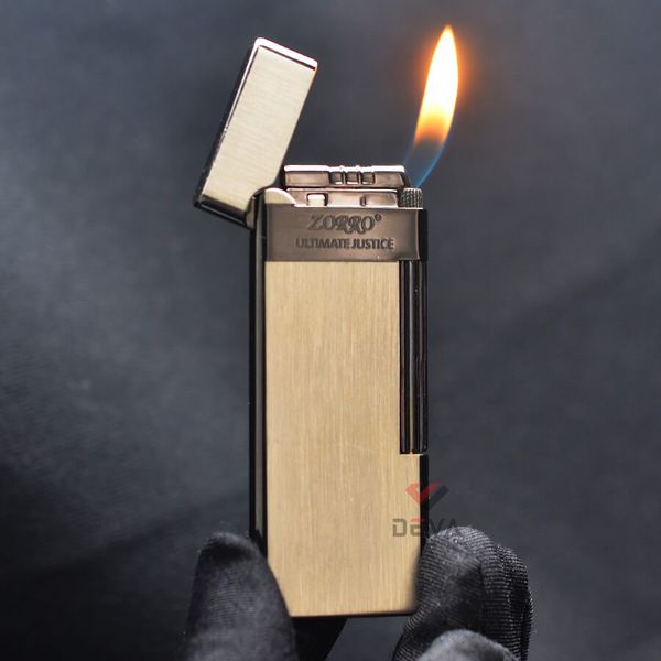 Bật lửa ga đá Zorro siêu mỏng vân xước số giới hạn ZC10