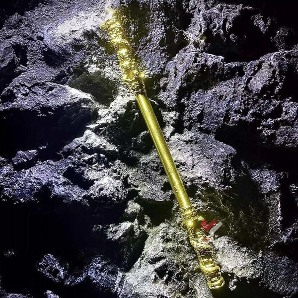 Bật lửa gậy Như Ý Kim Cô Bổng Tôn Ngộ Không Black Myth Wukong FF623