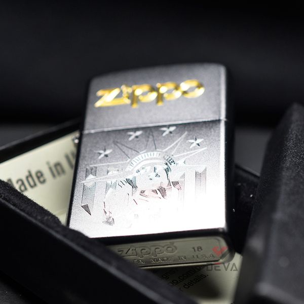 Zippo Satin Khắc CNC Chủ Đề Tượng Nữ Thần Tự Do ZK62