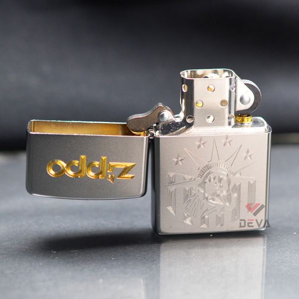Zippo Satin Khắc CNC Chủ Đề Tượng Nữ Thần Tự Do ZK62