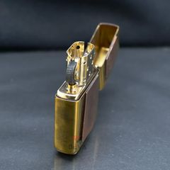 Zippo Armor Khắc Ruột Và Ốp Emblem Tem Zippo ZD31