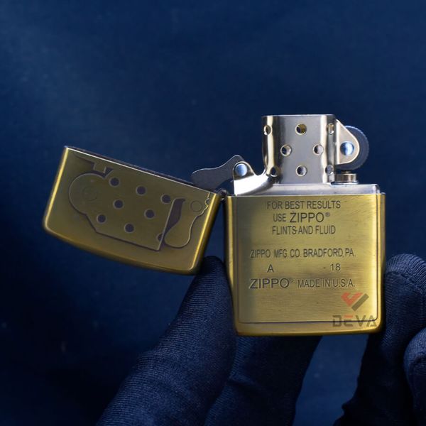 Zippo Armor Khắc Ruột Và Ốp Emblem Tem Zippo ZD31