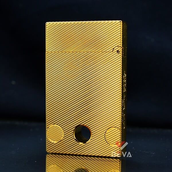 Bật lửa ST Dupont Điệp Viên 007 giới hạn D203