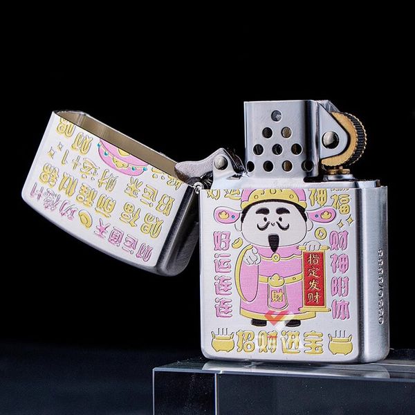 Bật lửa xăng đá Zorro hình Thần Tài may mắn bản giới hạn Z2-1140