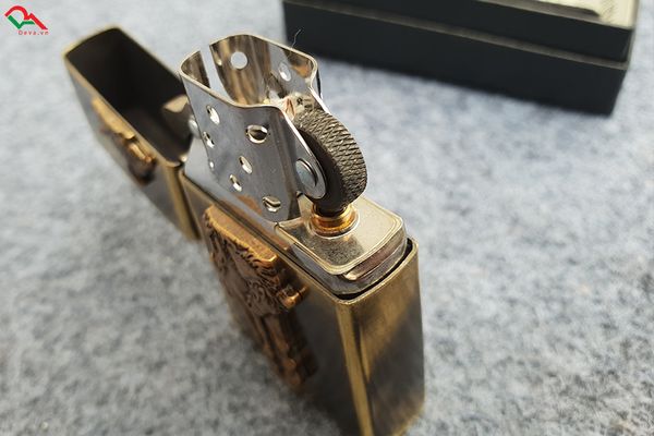 Zippo Cao Bồi Cưỡi Ngựa ZN259