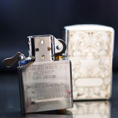 Zippo Bạc Khối Khắc Hoa Văn Cổ Điển BK66