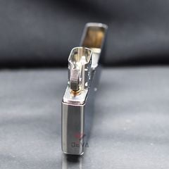 Zippo Mạ Chrome Vân Kẻ Dọc Engine Turned Z228