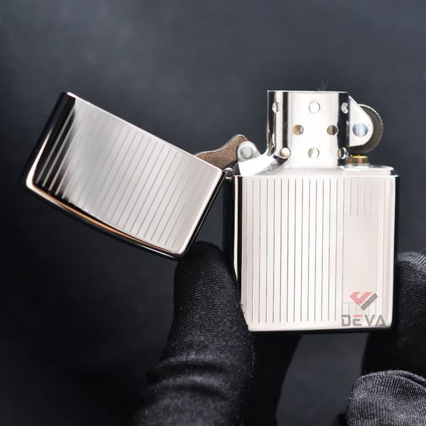 Zippo Mạ Chrome Vân Kẻ Dọc Engine Turned Z228