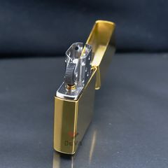 Zippo Khảm Xà Cừ Khắc Đôi Cá Heo Nhảy Múa ZN58