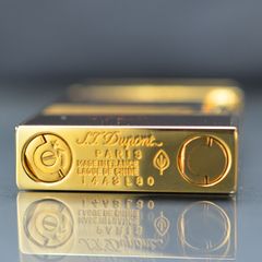 Bật lửa Dupont sơn mài đen viền vàng D133