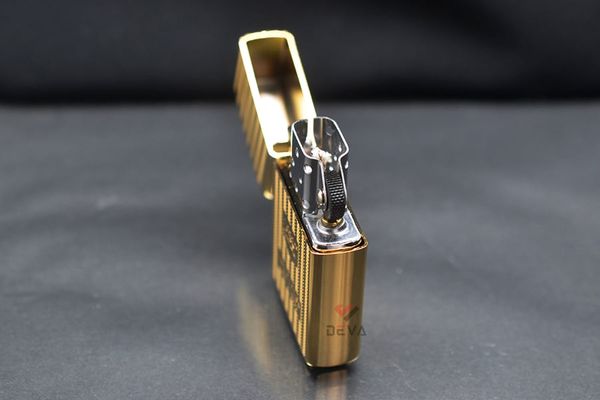 Bật lửa chính hãng Zorro khắc hoa văn 3D bản giới hạn Z92099