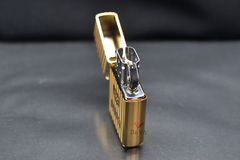 Bật lửa chính hãng Zorro khắc hoa văn 3D bản giới hạn Z92099