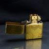 Zippo Khắc Nổi Hoa Văn Khối Lập Phương Và Ngọn Lửa Zippo ZN387