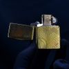 Zippo Khắc Nổi Hoa Văn Khối Lập Phương Và Ngọn Lửa Zippo ZN387