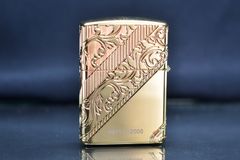Zippo Armor 2018 Collectible mạ vàng Golden Scroll Z245
