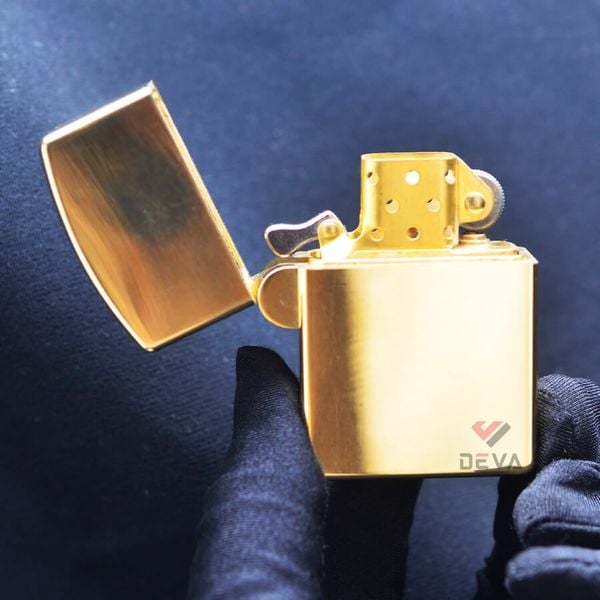 Bật lửa chế tác thủ công đồng nguyên khối siêu dày TC43