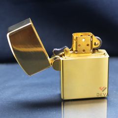 Bật lửa chế tác thủ công đồng nguyên khối siêu dày TC43