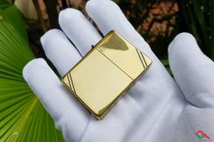 Zippo chặt góc 1935 hoa văn cạnh ZN170