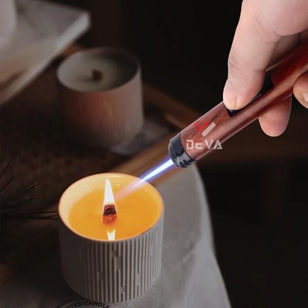 Bật lửa chính hãng Honest khò 1 tia cán dài BCZ 828