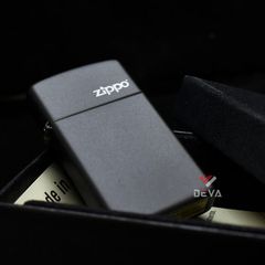 Zippo Slim Sơn Đen Mờ In Logo Hãng ZT15