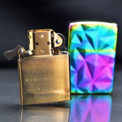 Set Bật Lửa Zippo Vân Nổi 3D Kèm Cốc Pha Lê Cao Cấp ZN141